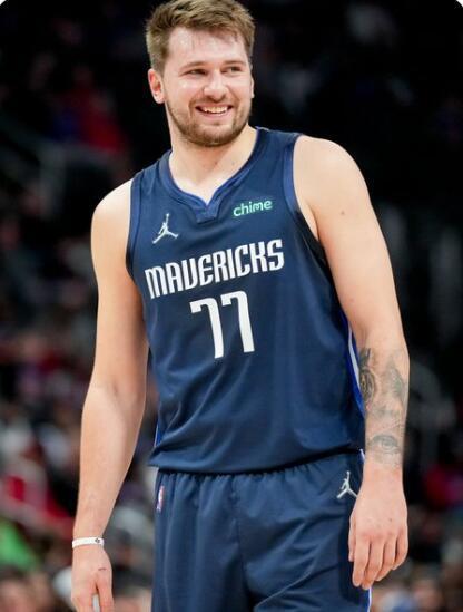 多年来一直 多年来一直