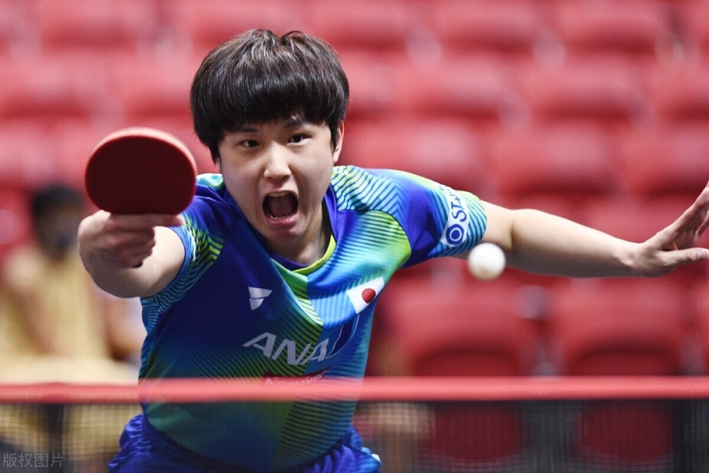 中暴露出了 中暴露出了